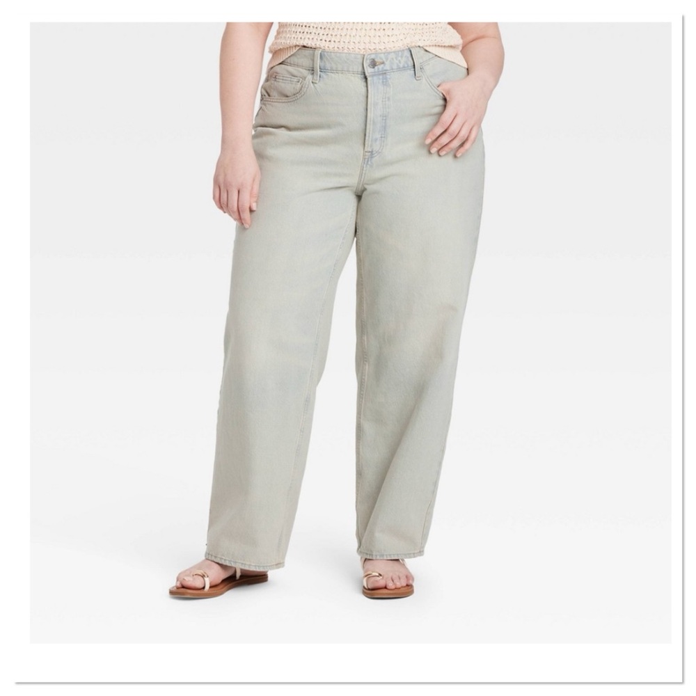 Women's Mid-Rise Baggy Jeans Universal Thread Vintage Light Wash